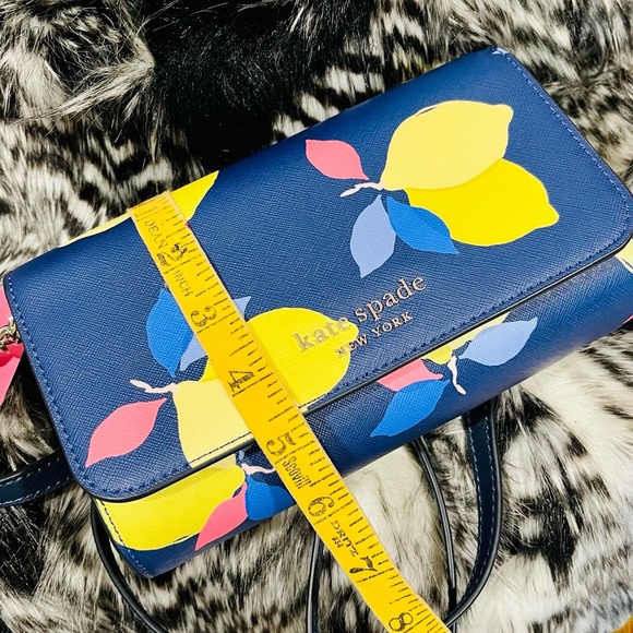 nwt! L🍋VE! this kate spade ♠️ small flap crossbody in citrus print - Picture 15 of 17